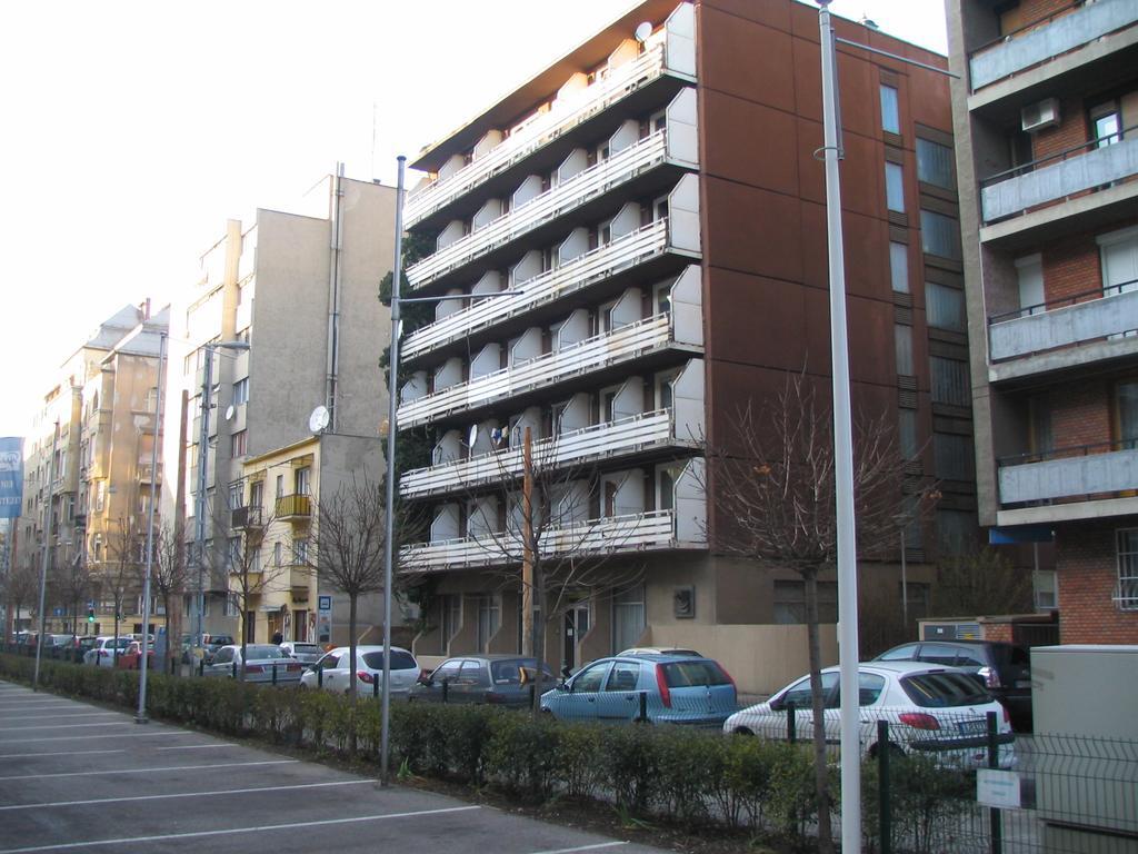 Апартаменти Apartment4you